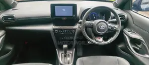 Toyota Yaris Cross GR SPORT 2025