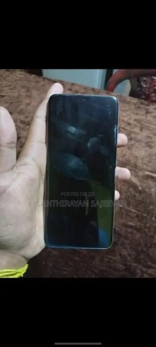 Samsung Galaxy S20 SamsungS20 5g (Used)