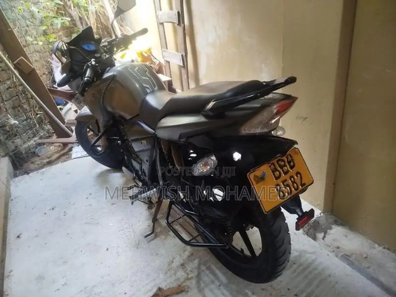 TVS Apache RTR 180 2013