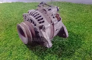 Nissan Atlas F23S Alternator