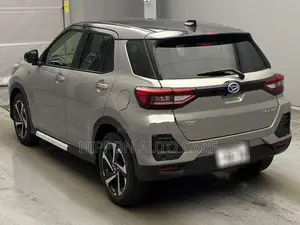 Daihatsu Rocky Premium G HEV 2026