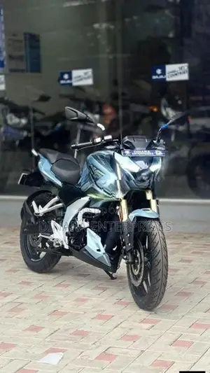 Bajaj Pulsar N160 Premium 2026