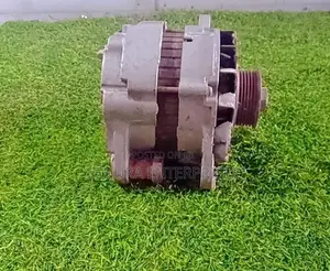 Mitsubishi Canter FE73B Alternator