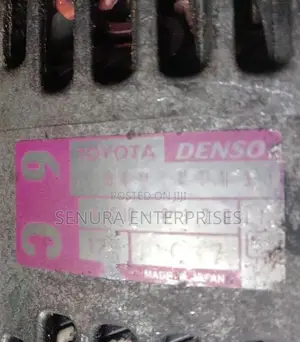 Toyota Vitz SCP90 Alternator
