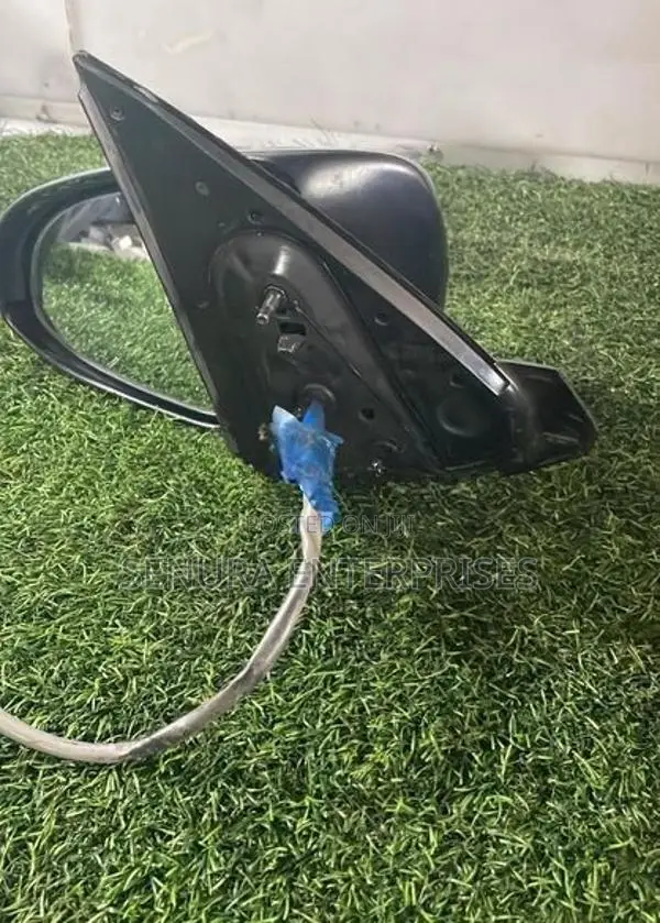 Toyota Passo M700 Side Mirror Lh (WIRE 9)
