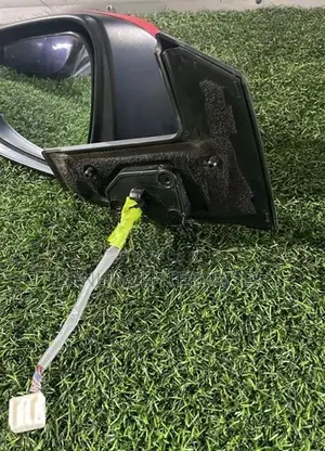 Toyota Aqua Nhp10 Side Mirror