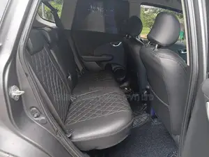 Honda Fit GP4 2012