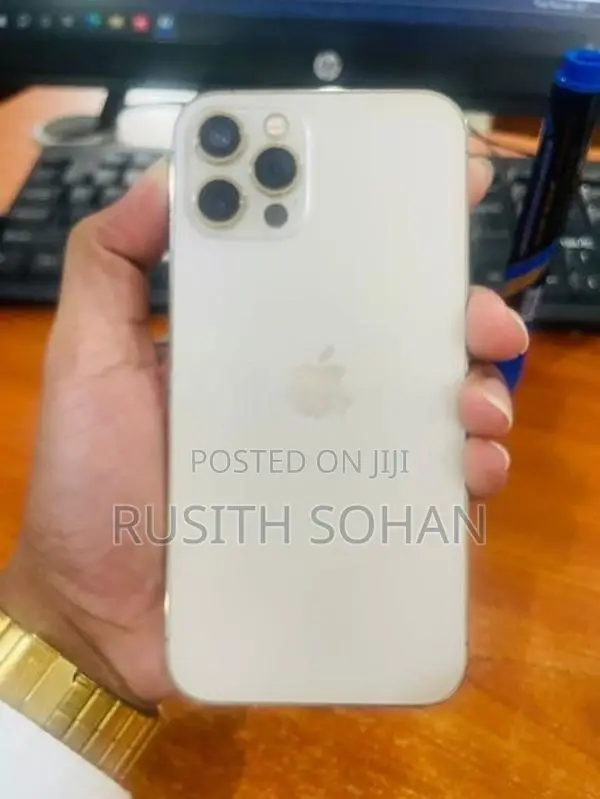 Apple iPhone 12 Pro (Used)