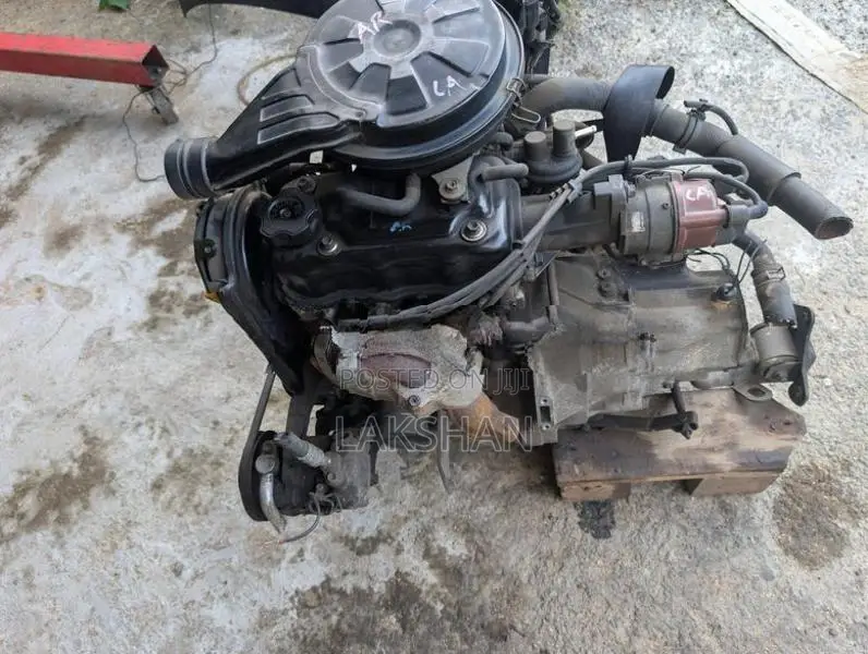 Suzuki Alto HA11 F6A Engine with Manual Gearbox