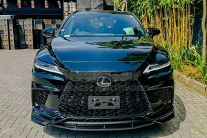 Lexus RX500h 2025
