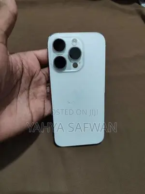 Apple iPhone 15 Pro used (Used)