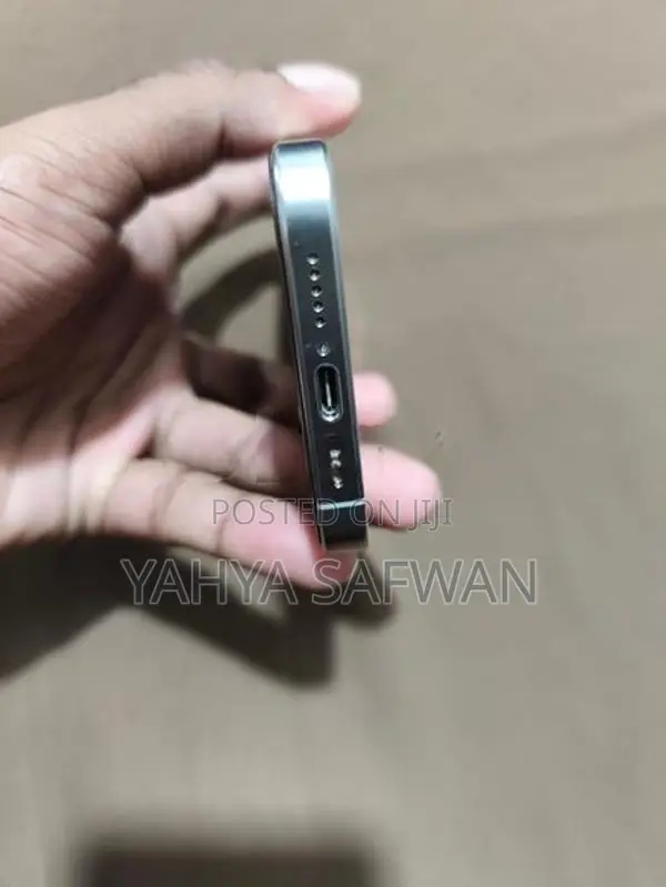 Apple iPhone 15 Pro used (Used)