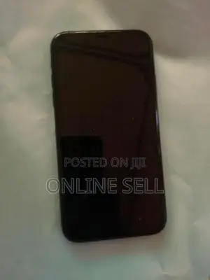 Apple iPhone 11 128gb (Used)
