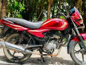 Bajaj Platina 125 2012