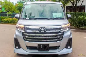 Toyota Roomy 2023