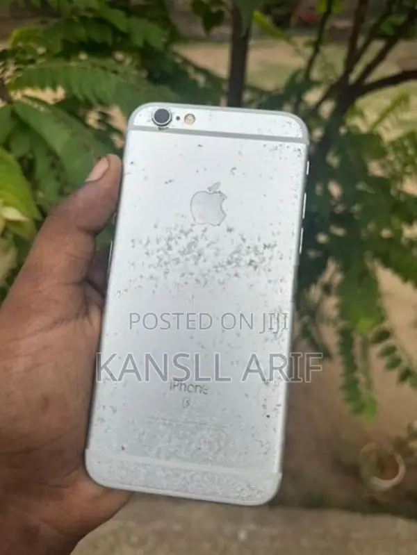 Apple iPhone 6S (Used)