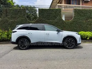 Peugeot 5008 2025
