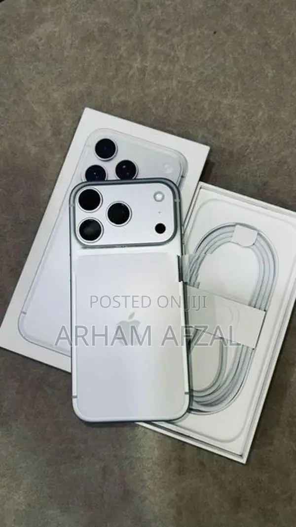 Apple iPhone 17 Pro Max (Used)