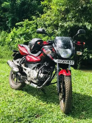 Bajaj Pulsar 150 2015