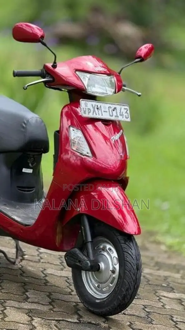 Hero Pleasure 2012