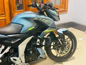 Bajaj Pulsar N160 Premium 2025