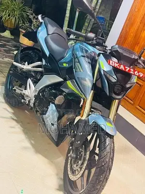 Bajaj Pulsar N160 Premium 2025