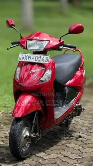 Hero Pleasure 2012