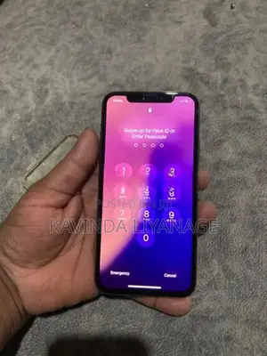 Apple iPhone XS 64gb (Used)