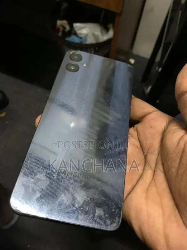 Samsung Galaxy A06 (Used)