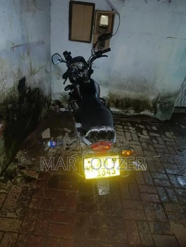 Bajaj Platina 123 2012