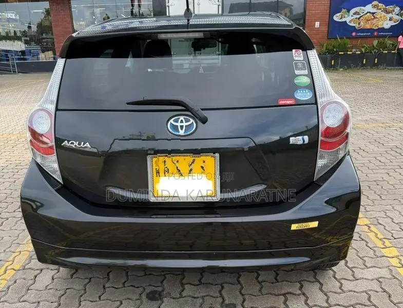 Toyota Aqua 2013