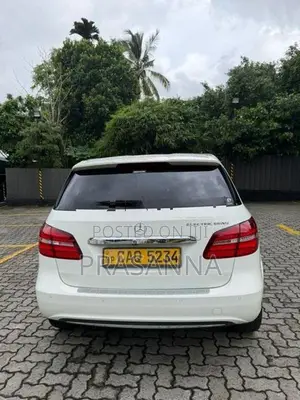 Mercedes Benz B250e 2015