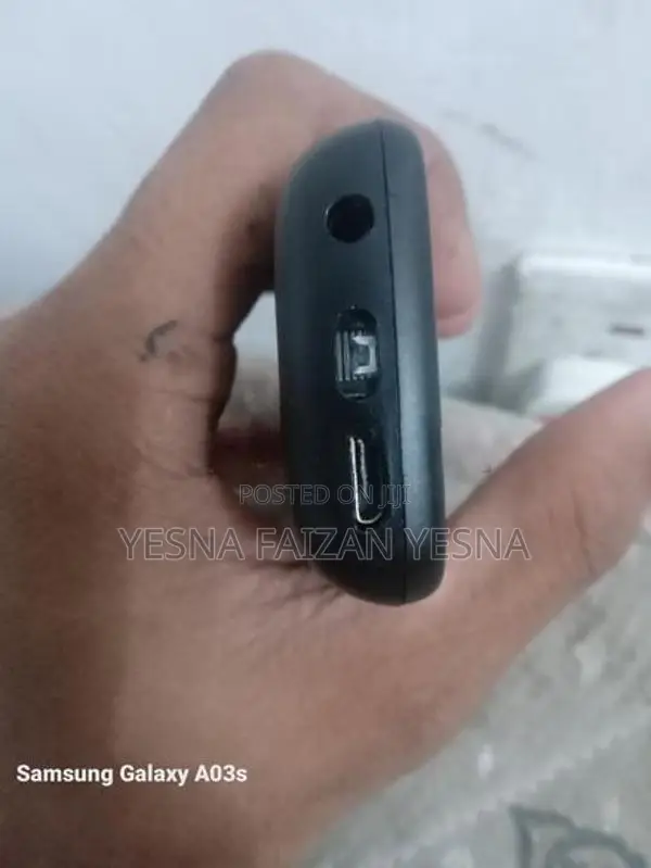 Nokia 105 Button Phone (Used)