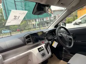 Daihatsu Mira 2025