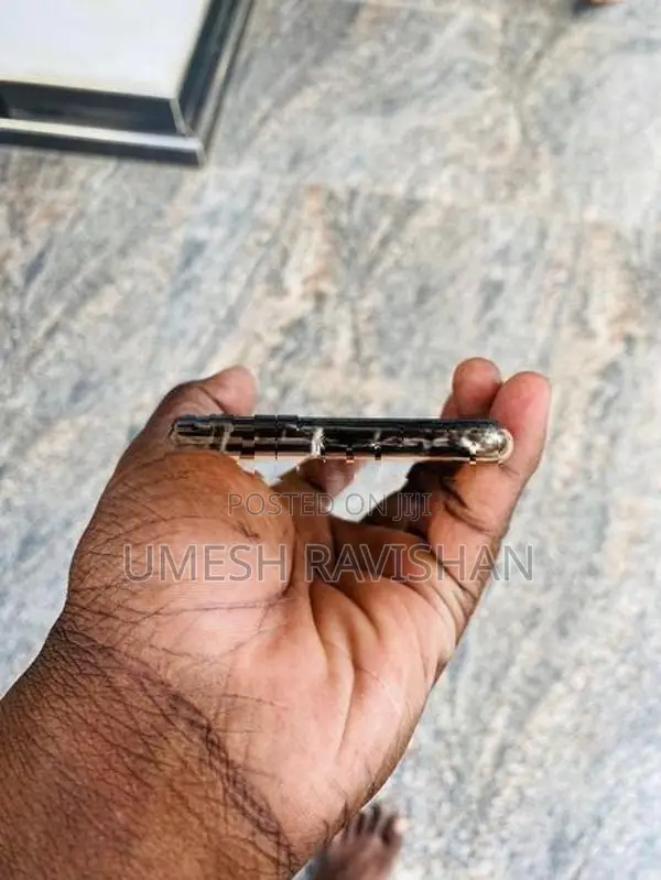 Apple iPhone 11 Pro (Used)