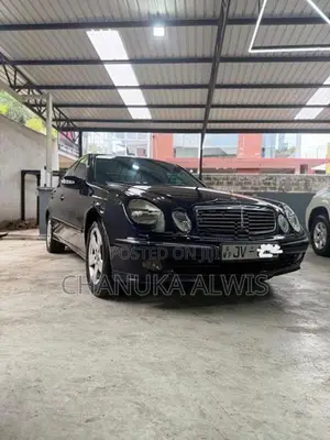 Mercedes Benz W211 2005