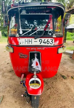 Bajaj RE 2004