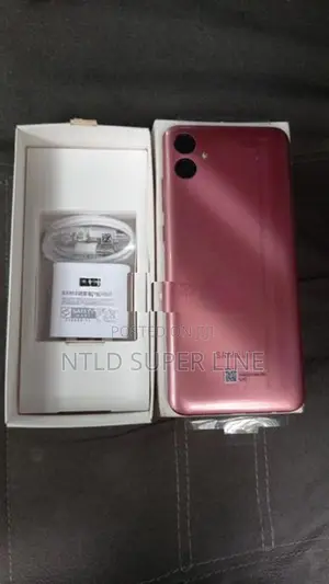 Samsung Galaxy A04e (Used)