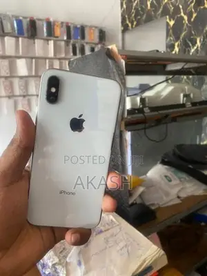 Apple iPhone X (Used)