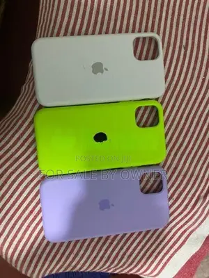 Apple iPhone 11 (Used)