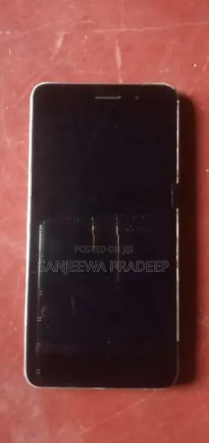 Huawei Y6 (Used)
