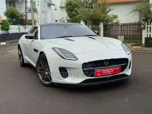 Jaguar F-Type P300 2018