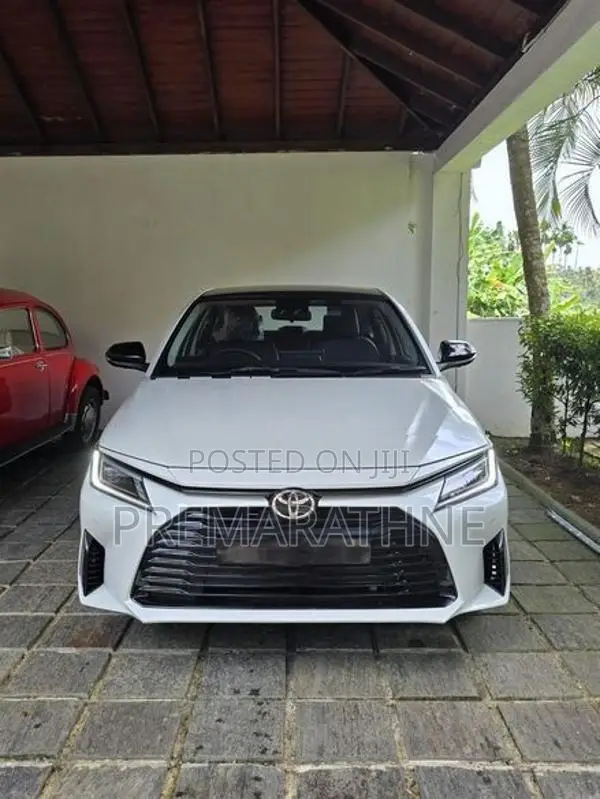 Toyota Yaris Ativ 2025