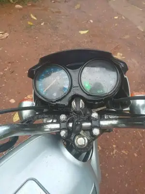 Bajaj Boxer 2003