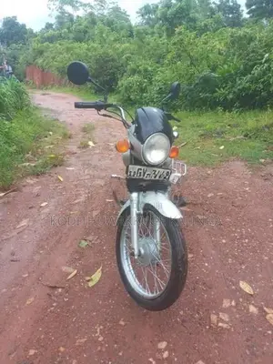 Bajaj Boxer 2003