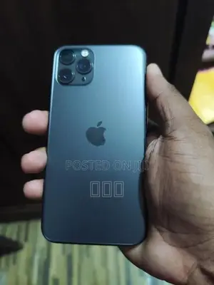 Apple iPhone 11 Pro 256GB (Used)