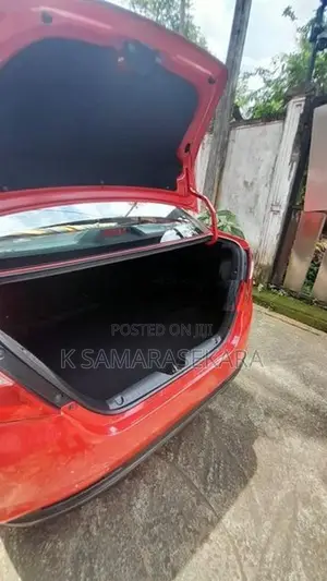 Perodua Bezza 2018