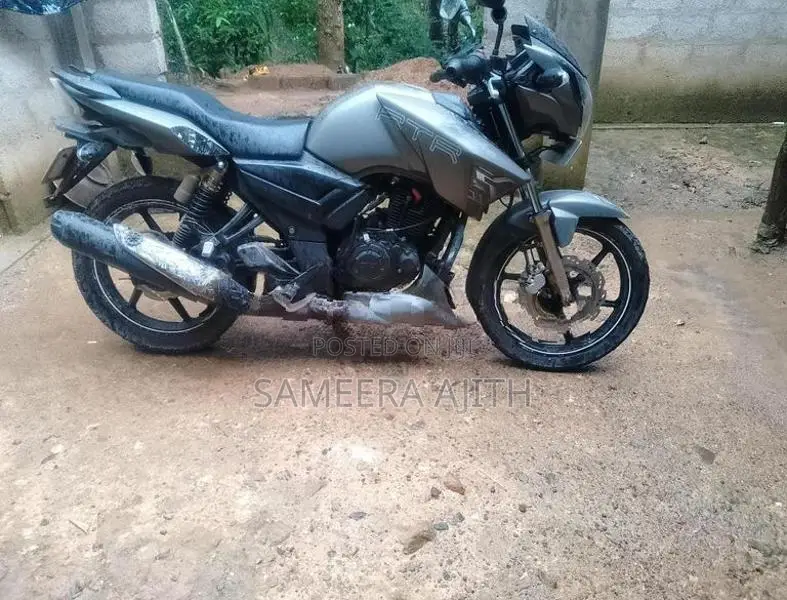 TVS Apache RTR 180 2016