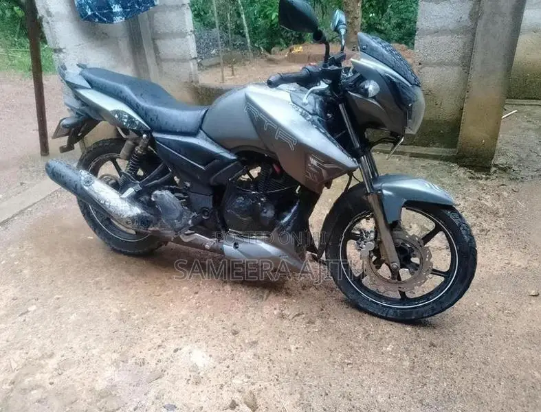 TVS Apache RTR 180 2016