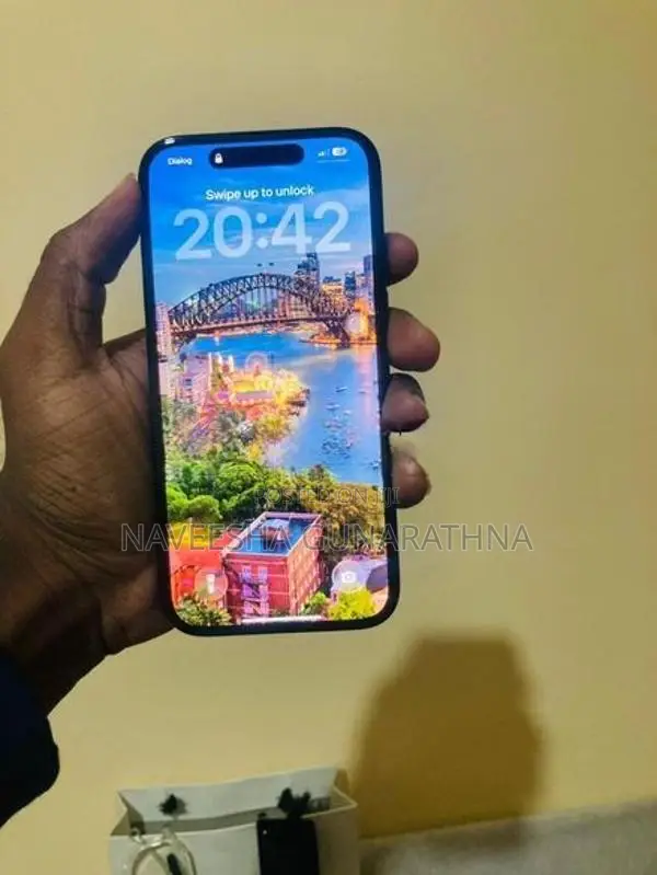 Apple iPhone 15 Pro (Used)